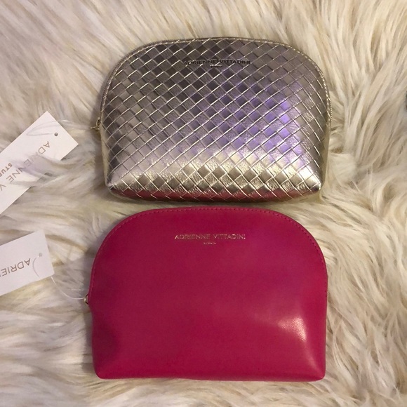 SOLD ❗️Makeup Bag - Picture 2 of 5